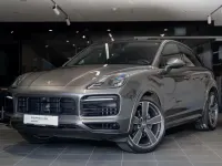 Usado Porsche Cayenne Platinum Edition 462 CV (339 kW) 2022 Gris SUV