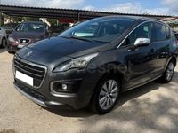Usado Peugeot 3008 Allure 120 CV (88 kW) 2015 Gris / plata Familiar