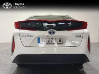 Usado Toyota Prius Advance 122 CV (89 kW) 2022 Blanco Utilitario
