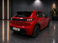 Usado Peugeot 208 GT 100 CV (73 kW) 2023 Rojo Utilitario
