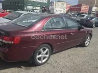 Usado Hyundai Sonata Comfort 140 CV (102 kW) 2008 Granate Berlina