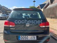 Usado VW Golf VI Advance 102 CV (75 kW) 2009 Negro Utilitario