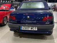 Usado Peugeot 306 Cabriolet 90 CV (66 kW) 1999 Azul Descapotable