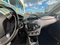 Usado Fiat Punto Easy 77 CV (56 kW) 2015 Blanco Utilitario