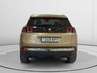 Usado Peugeot 3008 Allure 132 CV (97 kW) 2018 Beige SUV