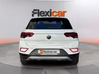 Usado VW T-Roc Life 150 CV (110 kW) 2023 Blanco SUV