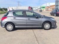 Usado Peugeot 308 120 CV (88 kW) 2010 Gris / plata Berlina