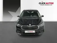 Usado Skoda Fabia Essence 95 CV (69 kW) 2025 Negro Utilitario