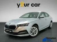 Usado Skoda Octavia Selection 150 CV (110 kW) 2023 Gris / plata Berlina