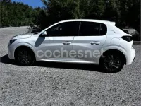 Usado Peugeot 208 Style 100 CV (73 kW) 2021 Blanco Utilitario