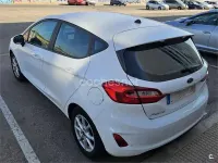 Usado Ford Fiesta Trend 85 CV (62 kW) 2019 Blanco Utilitario