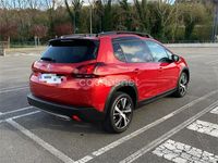 Usado Peugeot 2008 GT-line 120 CV (88 kW) 2017 Granate SUV