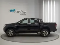 Usado Ford Ranger Wildtrack 200 CV (147 kW) 2018 Negro metalizado Pickup/Camioneta