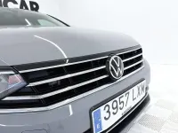 Usado VW Passat Executive 150 CV (110 kW) 2022 Familiar