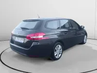 Usado Peugeot 308 Active 131 CV (96 kW) 2014 Gris Familiar
