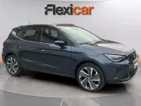 Usado Seat Arona FR 150 CV (110 kW) 2024 Gris SUV