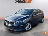 Usado Kia Ceed 140 CV (102 kW) 2020 Azul Utilitario