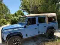 Usado Land Rover Defender SE 122 CV (89 kW) 2014 Azul Familiar