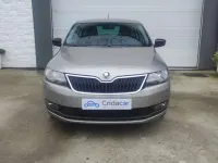 Usado Skoda Rapid 90 CV (66 kW) 2018 Beige Utilitario