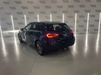 Usado Mercedes A180 116 CV (85 kW) 2020 Azul Utilitario