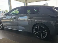 Usado Peugeot 308 GT 145 CV (106 kW) 2026 Gris / plata Berlina