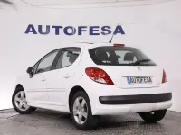 Usado Peugeot 207 Active 92 CV (67 kW) 2012 Plata