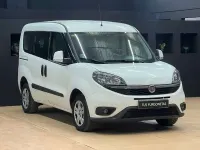 Usado Fiat Doblò 95 CV (69 kW) 2021 Blanco Monovolumen