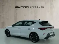 Usado Cupra Leon 150 CV (110 kW) 2025 Blanco Berlina