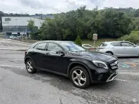 Usado Mercedes GLA200 136 CV (100 kW) 2018 Negro SUV