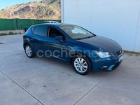Usado Seat Leon Ecomotive 110 CV (80 kW) 2016 Azul Berlina