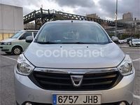 Usado Dacia Lodgy Lauréate 107 CV (78 kW) 2015 Gris / plata Monovolumen