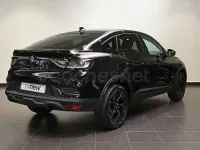 Usado Renault Arkana RS Line 160 CV (117 kW) 2023 Negro SUV