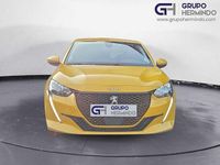Usado Peugeot e-208 Allure 100 kW (136 CV) 2020 Amarillo Utilitario