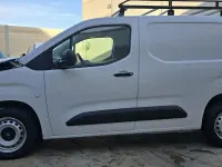 Usado Citroën Berlingo 102 CV (75 kW) 2025 Blanco Monovolumen