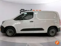 Usado Peugeot Partner 102 CV (75 kW) 2023 Blanco Monovolumen
