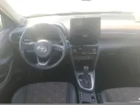 Usado Toyota Yaris Hybrid Style 116 CV (85 kW) 2022 Azul