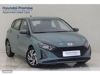 Usado Hyundai i20 84 CV (61 kW) 2023 Verde Berlina