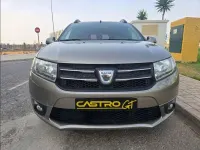 Usado Dacia Logan Lauréate 75 CV (55 kW) 2014 Beige Familiar