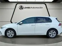 Usado VW Golf VIII Life 110 CV (80 kW) 2021 Blanco Berlina