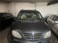 Usado SsangYong Rodius 165 CV (121 kW) 2006 Azul Monovolumen