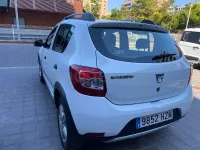 Usado Dacia Sandero Stepway 90 CV (66 kW) 2014 Blanco Berlina