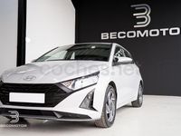 Usado Hyundai i20 84 CV (61 kW) 2024 Gris / plata Utilitario