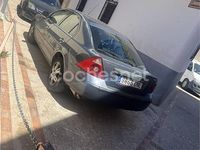 Usado Ford Mondeo Trend 130 CV (95 kW) 2003 Gris / plata Berlina