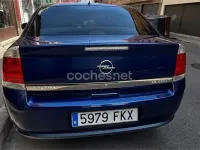 Usado Opel Vectra Elegance 120 CV (88 kW) 2007 Azul Berlina
