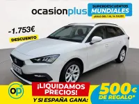Usado Seat Leon Style 150 CV (110 kW) 2023 Blanco Familiar