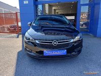 Usado Opel Astra 110 CV (80 kW) 2019 Negro Berlina