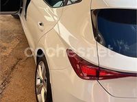 Usado Seat Leon FR 150 CV (110 kW) 2022 Blanco Berlina