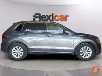 Usado VW Tiguan Edition 125 CV (91 kW) 2018 Gris SUV