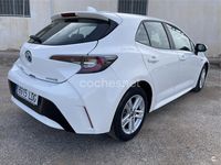 Usado Toyota Corolla Active 122 CV (89 kW) 2019 Blanco Berlina