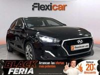 Usado Hyundai i30 120 CV (88 kW) 2019 Negro Utilitario